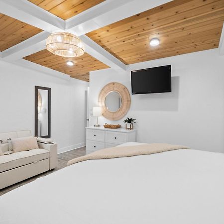 Sugar Beach Condominium #A14 By Book That Condo Panama City Beach Exterior photo
