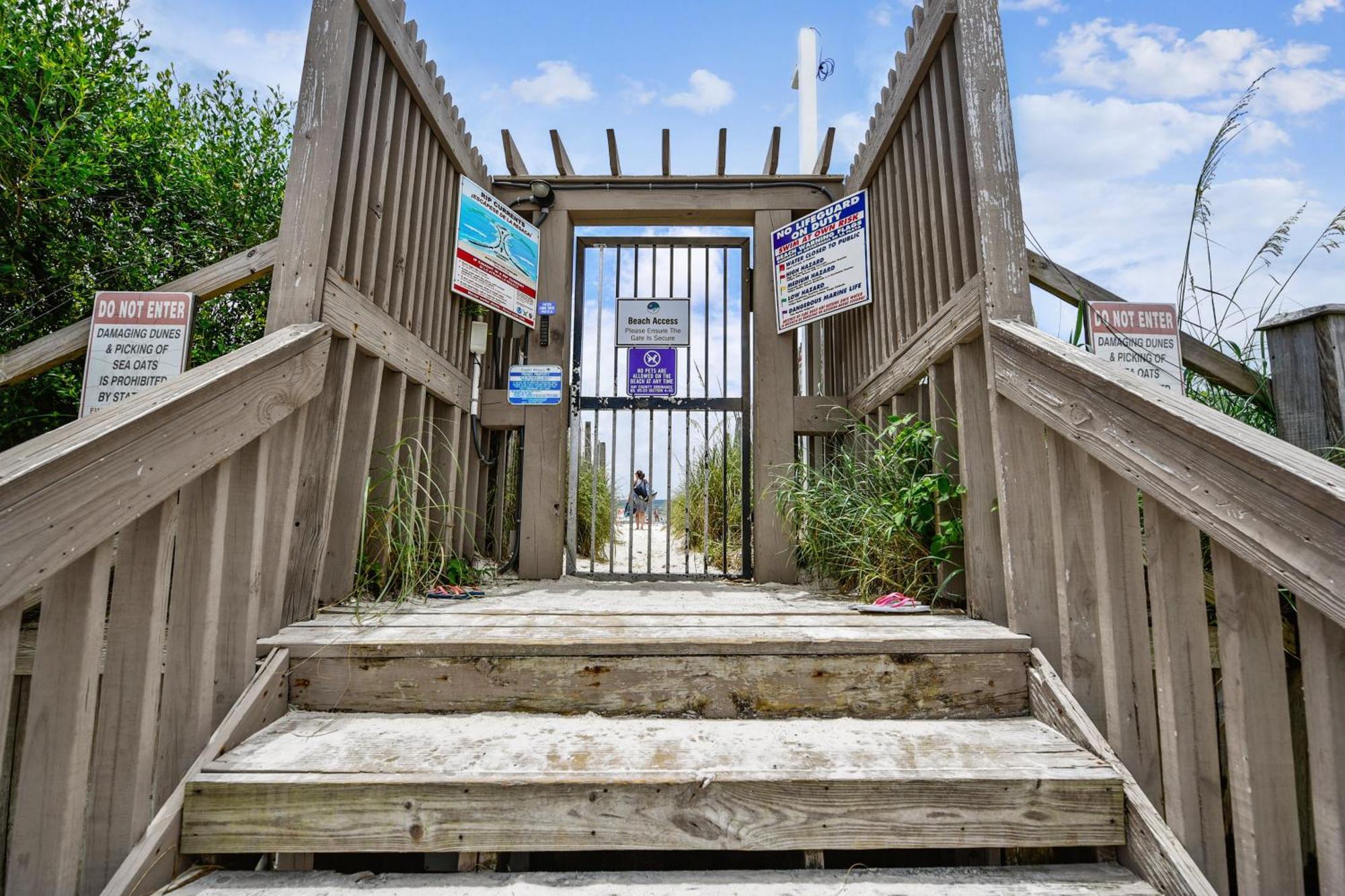 Sugar Beach Condominium #A14 By Book That Condo Panama City Beach Exterior photo