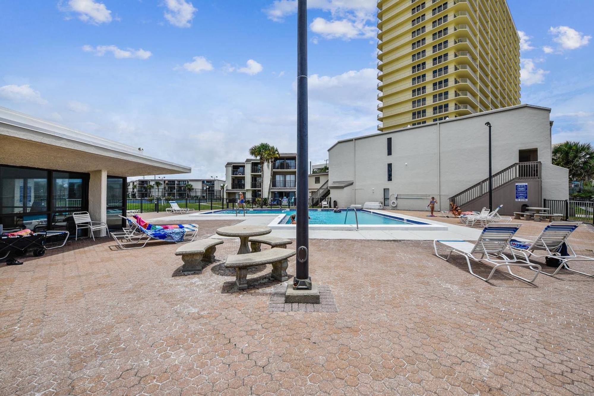 Sugar Beach Condominium #A14 By Book That Condo Panama City Beach Exterior photo