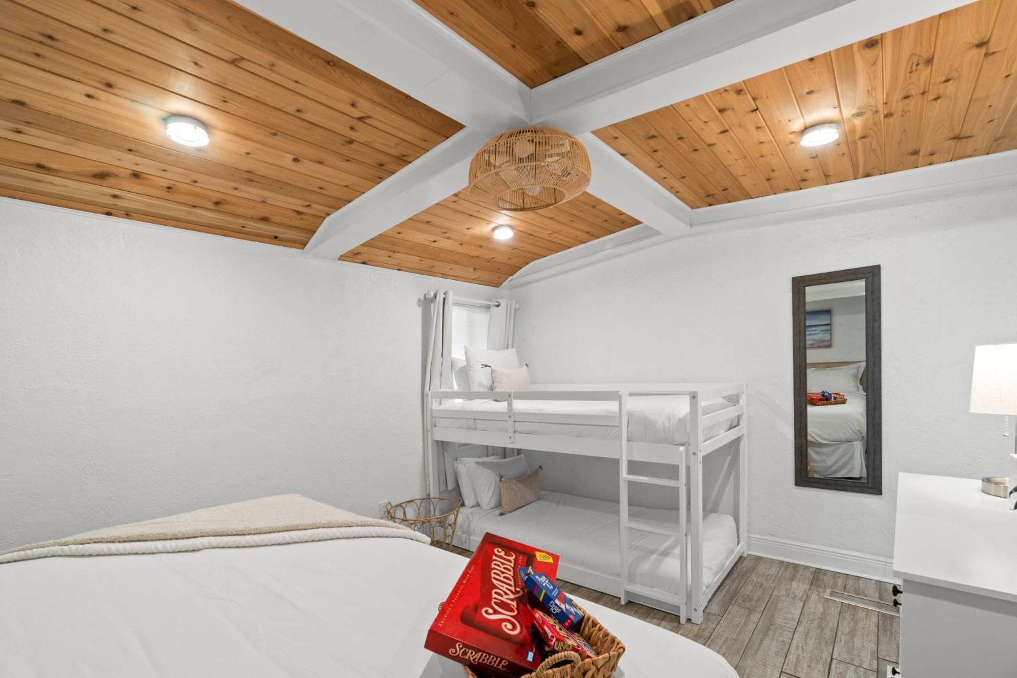 Sugar Beach Condominium #A14 By Book That Condo Panama City Beach Exterior photo