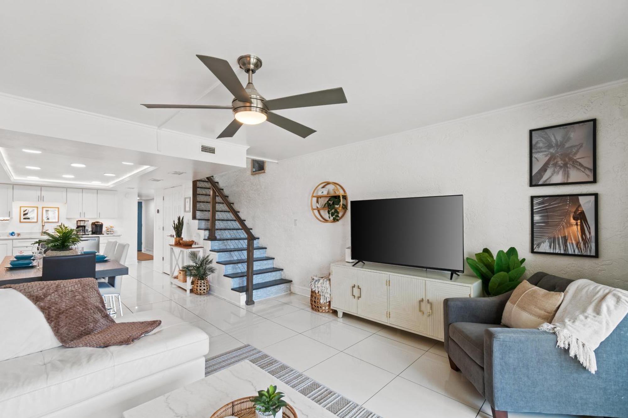Sugar Beach Condominium #A14 By Book That Condo Panama City Beach Exterior photo